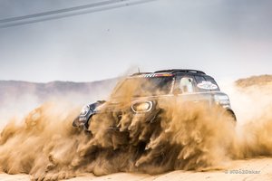 Beldžiant į Dangaus vartus. Ar lietuviams lemta patekti į Dakaro TOP10?