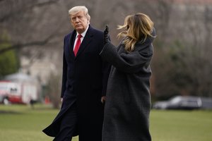 Skandalas JAV: nutekintame pokalbyje – D. Trumpo spaudimas valstijos pareigūnui „rasti“ rinkėjų balsų už jį