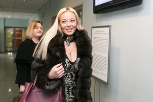 Mia Pilibaitytė Naujus metus pradėjo skandalu: per policijos užkardas bandė pravažiuoti neblaivi