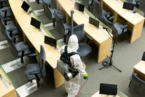 Seimo valdyba šaukia pirmąjį nuotolinį posėdį