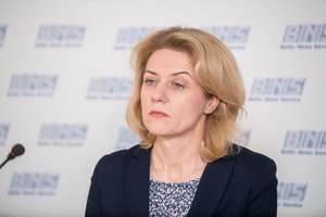 Vėžio instituto direktorės kirtis ministerijai: skiepų plane onkologiniai ligoniai – pamiršti