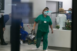 Vyriausybė pritarė, kad esant galimybei būtų įsigyta 550 tūkst. papildomų vakcinos dozių