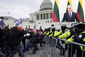 G. Nausėda sureagavo į įvykius JAV: „Teisės viršenybė nėra gatvės viršenybė“