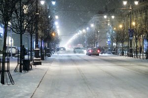 Dalyje Lietuvos – sudėtingos eismo sąlygos