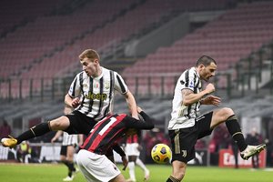 „Milan“ patyrė pirmąją nesėkmę – ją įveikė „Juventus“