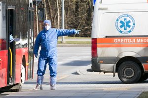 Daugėja nedarbingumo dėl koronaviruso atvejų