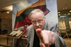 Rezoliucijos projektas: istorinę pergalę laimėjo Lietuva, kuriai tuo metu vadovavo V. Landsbergis