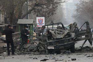 Afganistane per atakas žuvo mažiausiai 23 žmonės