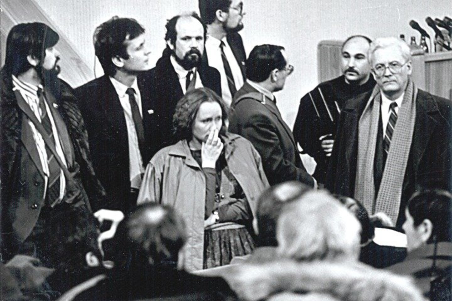 Dramatiškomis 1991 metų sausio dienomis ir naktimis N.Oželytė buvo parlamento rūmuose.