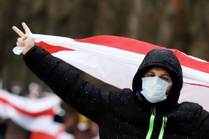 Liudininkai praneša apie lokalias protesto akcijas Baltarusijoje