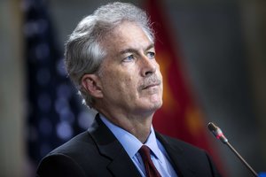  J. Bidenas CŽV direktoriumi pasirinko diplomatijos veteraną W. Burnsą