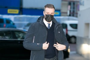 G. Landsbergis siūlo net nesvarstyti Lietuvai pačiai derėtis dėl vakcinų: būtume eilės pabaigoje