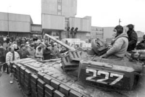 Kariuomenė informuoja: gruodį fiksuotas padidėjęs dezinformacijos kiekis Sausio 13-osios tema