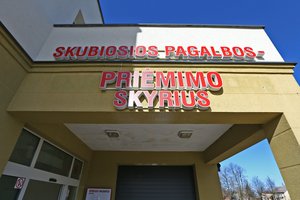 Šiaulių medikai griebiasi už galvos: užplūdo sunkiai sergantys ligoniai