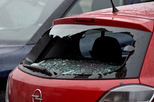 Vagystės iš automobilių: draudikai įvardijo, kokie automobiliai dažniausiai nukenčia nuo ilgapirščių