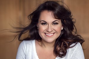 Romantiškoji Evelina Sašenko tampa rokere