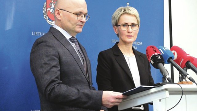 Generalinės prokurorės priesaiką davusi N. Grunskienė: „Nenoriu dalinti tuščių pažadų“