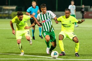 Tragedija „Žalgirio“ puolėjo šeimoje: mažametį sūnų nukrėtė elektra, medikai kovoja dėl gyvybės