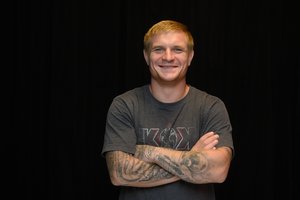 Garsusis boksininkas Evaldas Petrauskas prisipažino skendęs skolose