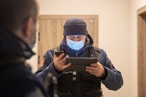 Atvykusiųjų iš užsienio saviizoliacija tikrinama ir su dronais: pasklidusi COVID-19 mutacija pakeistų viską