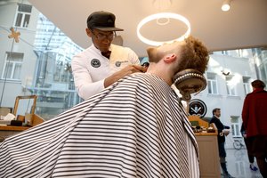 Kosmetikų ir kosmetologų asociacija: galime užtikrinti saugų paslaugų teikimą