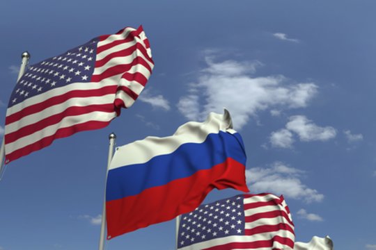 Rusijos konsulatas Niujorke skundžiasi telefono linijų blokavimu ir interneto trikdžiais