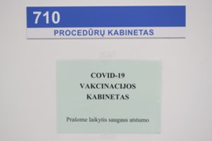 Europos Komisijos siekis: iki vasaros nuo COVID-19 paskiepyti bent 70 proc. ES suaugusiųjų