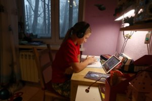 Sunkumų patiriantys mokiniai netrukus galės grįžti į mokyklas, bet tuo patenkinti ne visi