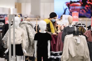 Didžiausias darbuotojų trūkumas – stambiose įmonėse