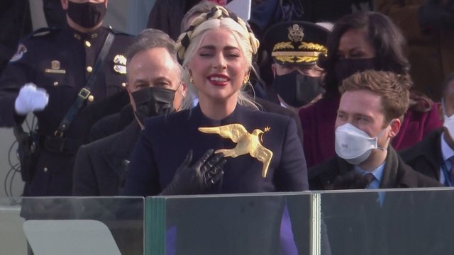 Joe Bideno inauguracijoje – įspūdingas Lady Gagos pasirodymas: svečiai palydėjo ovacijomis