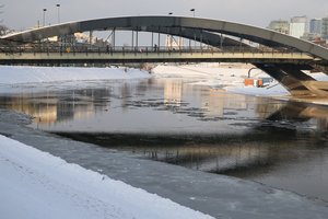 Sparčiai kyla Neries upės vanduo, specialistai dalyje Lietuvos žada staigesnius potvynius