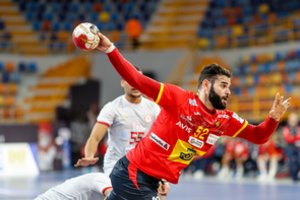 Ispanijos rankininkai laimėjo permainingą Europos komandų mūšį pasaulio pirmenybėse