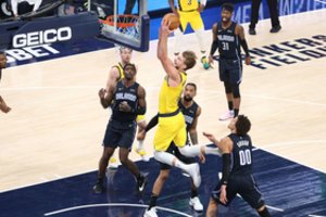 „Pacers“ pergalė paženklinta D. Sabonio išplėštu pratęsimu