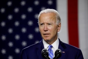 J. Bideno administracija persvarstys susitarimą su Talibanu dėl JAV pajėgų išvedimo