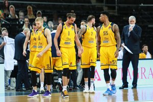 Oficialu: „Chimki“ atsisveikino su dviem legionieriais