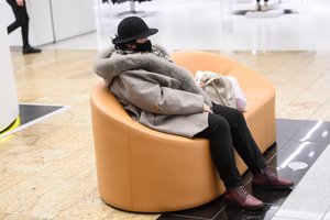 Nauja tvarka: pranešė, kada reikės izoliuotis persirgusiems ar paskiepytiems