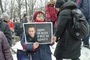 Protestai baimės valdžiai nesukėlė – dėl visko ir vėl apkaltino Vakarus