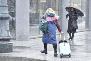 Migrantai palieka Jungtinę Karalystę – tokio gyventojų sumažėjimo nematė nuo Antrojo pasaulinio karo