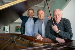 Dėl „Hiperbolės“ vardo ėjo į teismą – grupės nariai įrodinėjo, kad jų įrašais tebeprekiaujama 