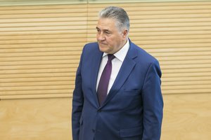 L. Jonaitis: nukentėjusių nuo COVID-19 sąraše didžiųjų prekybos tinklų neturėtų būti