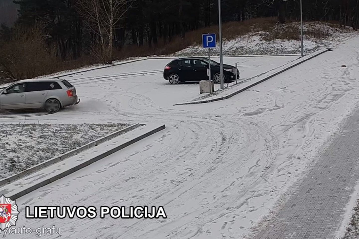 Kaip pastebi Trakų rajono policija, pastaruoju metu padaugėjo Kelių eismo taisyklių pažeidimų.<br>Pranešėjų spaudai nuotr.
