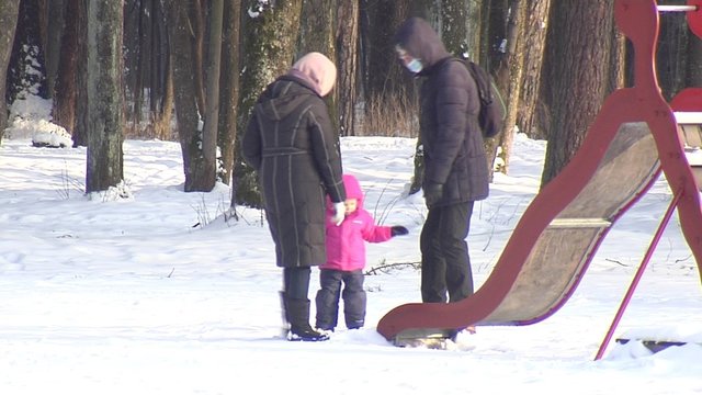 Karantinas neigiamai atsiliepė vaikų sveikatai: laiku nenustatomi ir onkologiniai susirgimai