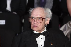 Mirė legendinis lietuvių kino operatorius J. Gricius