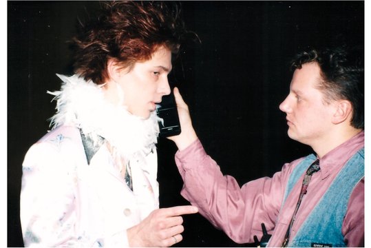 Nuotraukoje – vienas garsiausių televizijos veidų: ar atpažįstate?