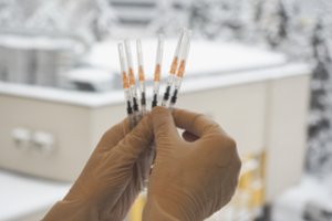 Europos ligų kontrolės agentūra paleido priemonę vakcinavimo nuo COVID-19 eigai stebėti