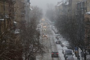 Automobilių registracijos mokestį siūlo įskaityti kitaip: keliautų ne į valstybės biudžetą