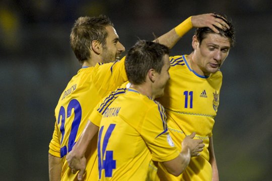 Buvęs Ukrainos rinktinės futbolininkas išmestas iš klubo: vietoje treniruočių ir rungtynių – girtuoklystė