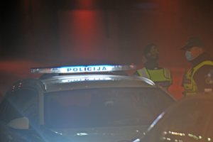 Girtam vairuotojui nepavyko pasprukti nuo greitų Tauragės pareigūnų