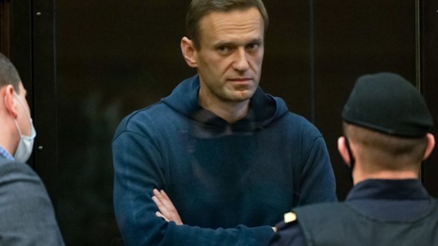 Maskvos teismas paskelbė nuosprendį A. Navalnui: skyrė laisvės atėmimo bausmę