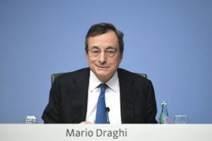 Italija krizei suvaldyti kviečia Super Mario, tačiau tai politinių aistrų neužgesino